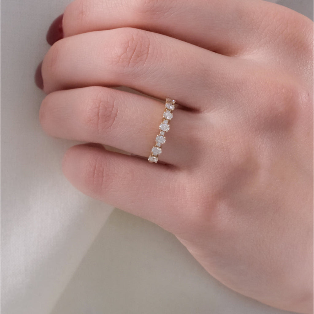 0.49 Karat Oval Pırlanta Yüzük