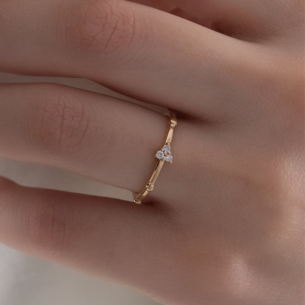 0.05 Karat Le Petite Minimal Yüzük