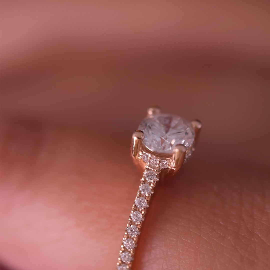 0.95 Karat Yuvarlak Vega Tektaş Pırlanta Yüzük